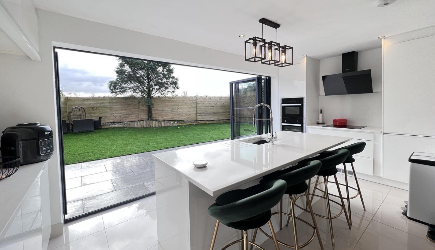 Property of the week Carlisle Crescent, AshtonunderLyne Tameside Correspondent