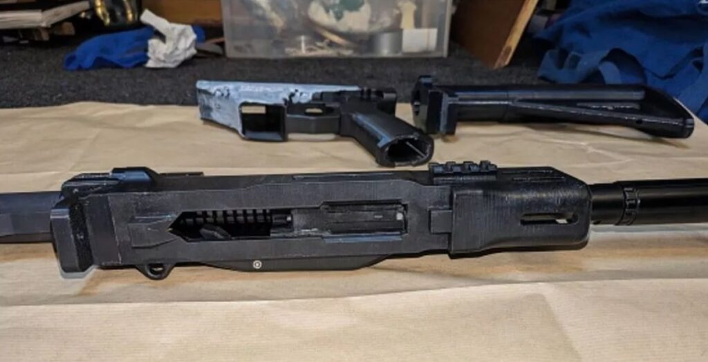 Stalybridge pair arrested after ‘3D-printed guns’ discovery - Tameside ...