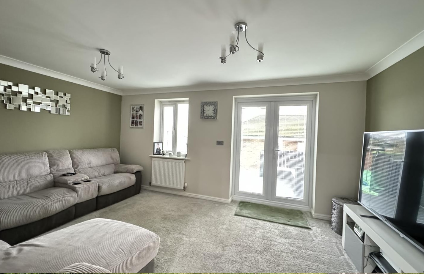 Feature Property Cypress Oaks, Stalybridge Tameside Correspondent